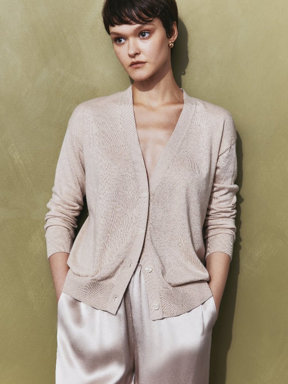 Cotton Cashmere Cardigan in Heather Oatmeal